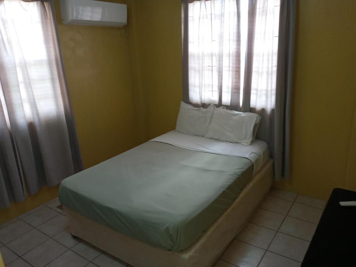 קסטריס Aanola Villas מראה חיצוני תמונה